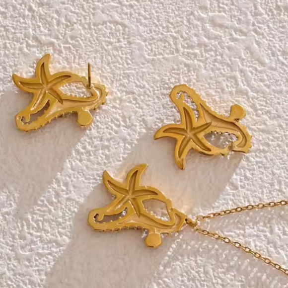 Seahorse Starfish Crystal 18K Gold Stainless Steel Waterproof Jewelry Set - Picture 16 of 16